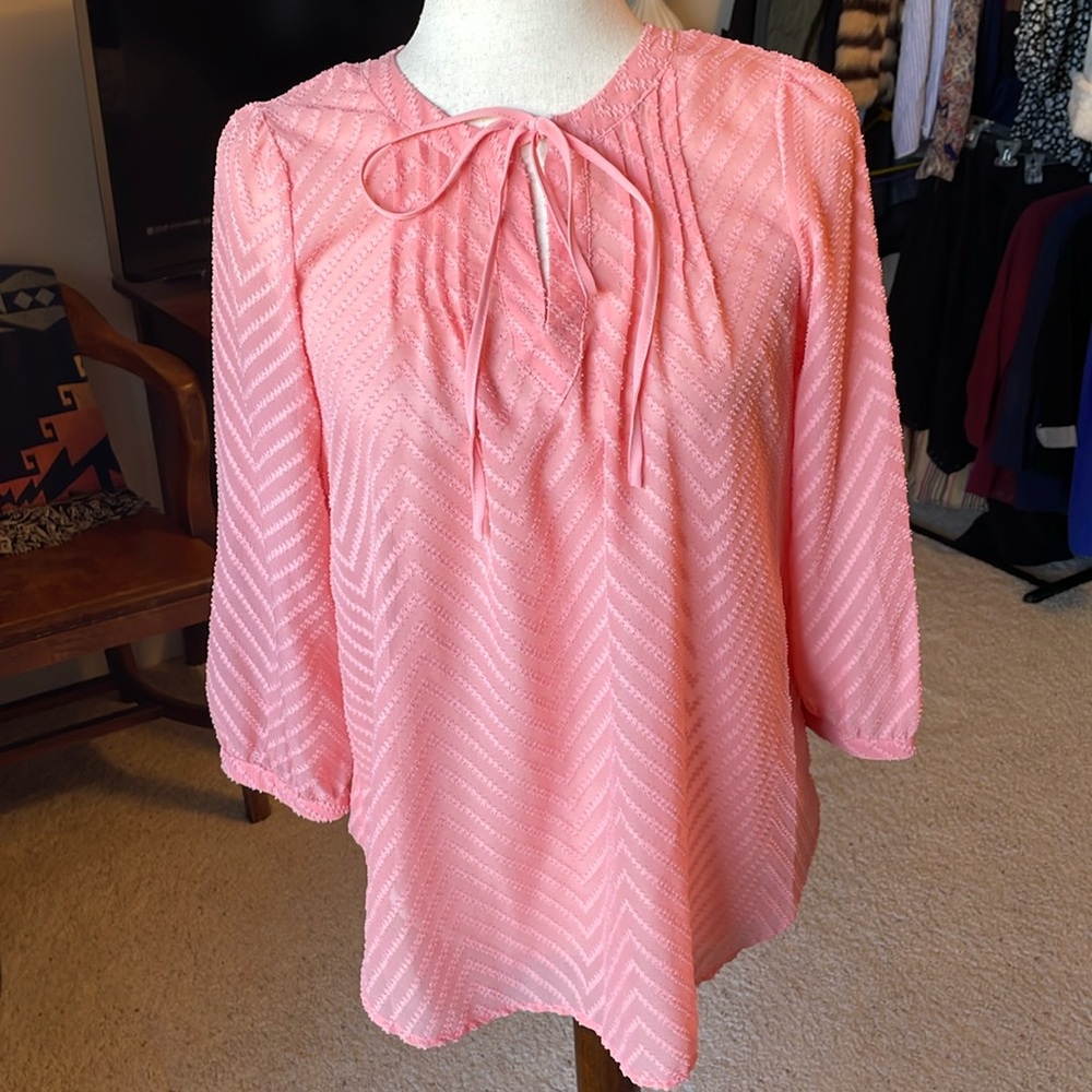 Long Sleeved Chevron Print Blouse - Pink